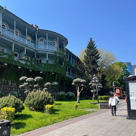 Apartment In Old Tbilisi Orbeliani Square المظهر الخارجي الصورة