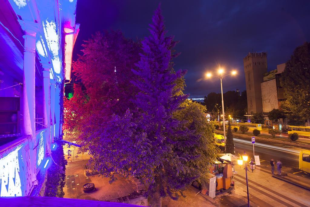 Apartment In Old Tbilisi Orbeliani Square المظهر الخارجي الصورة